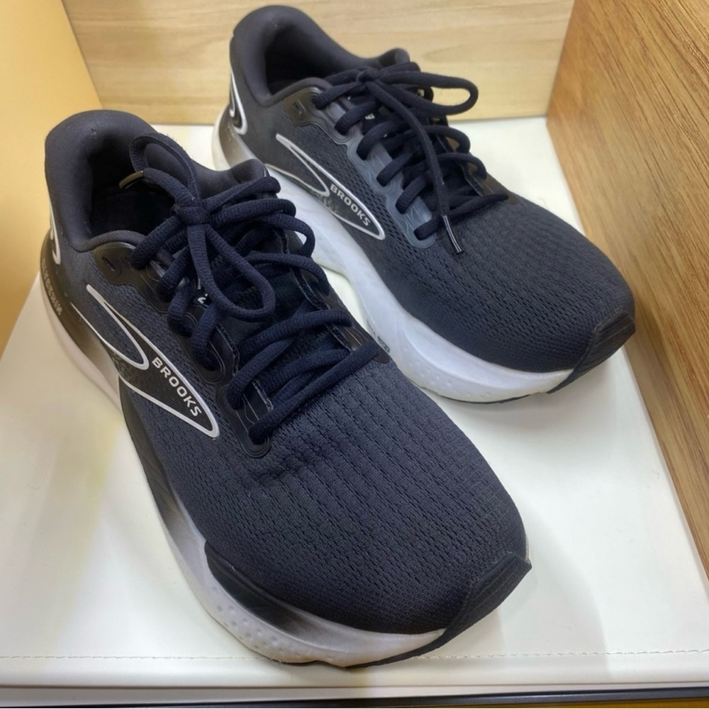 Brooks Glycerin 21 Women’s Running Shoes 8.5